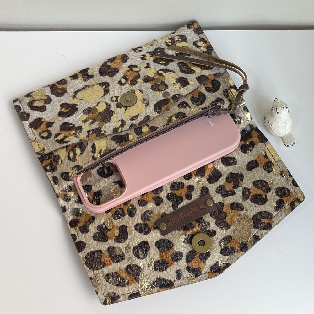 Keep It Gypsy Clutch Crossbody Bag - Picture 7 of 16